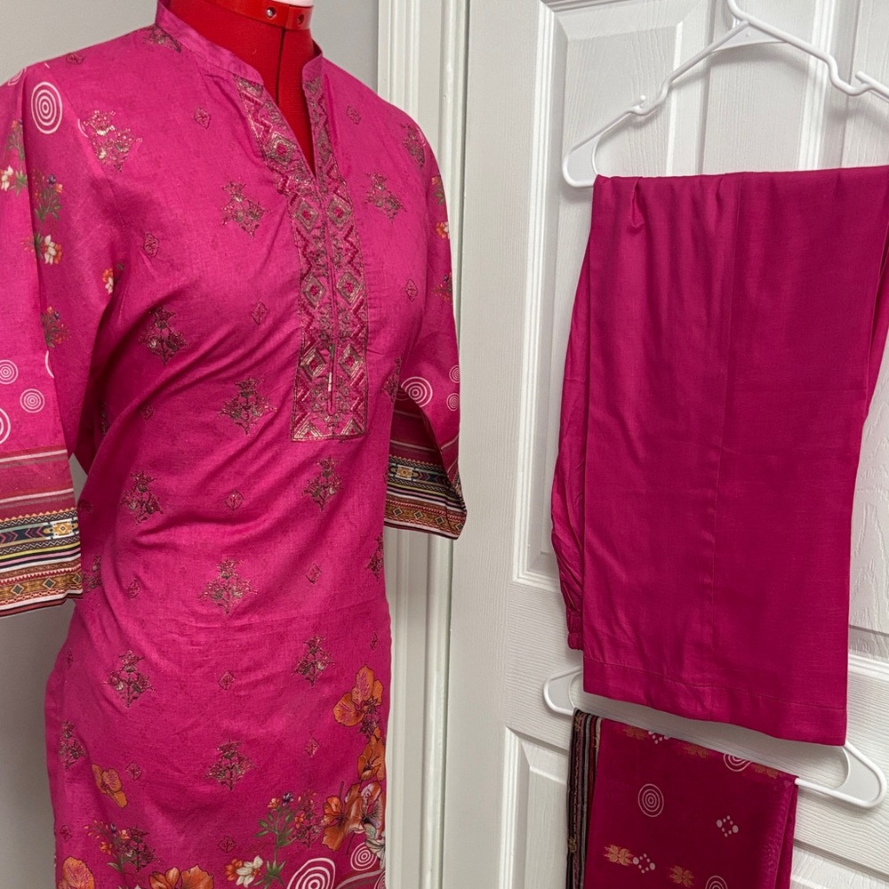 Pink Floral Embroidered Kurta Set